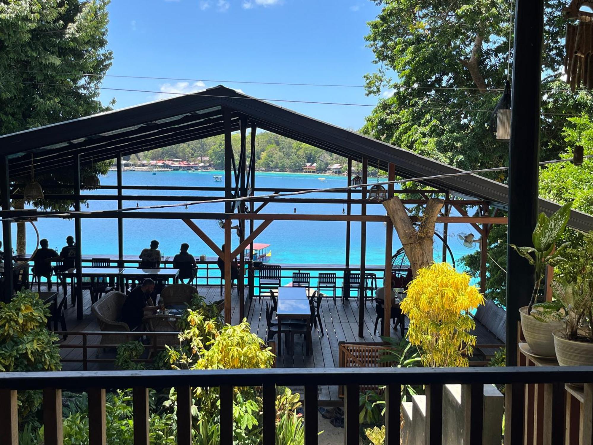 Olala Bungalows And Restaurant Sabang  Exterior foto